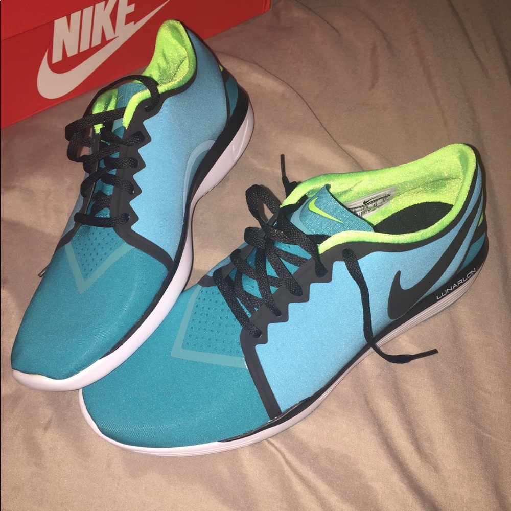 Nike shoes